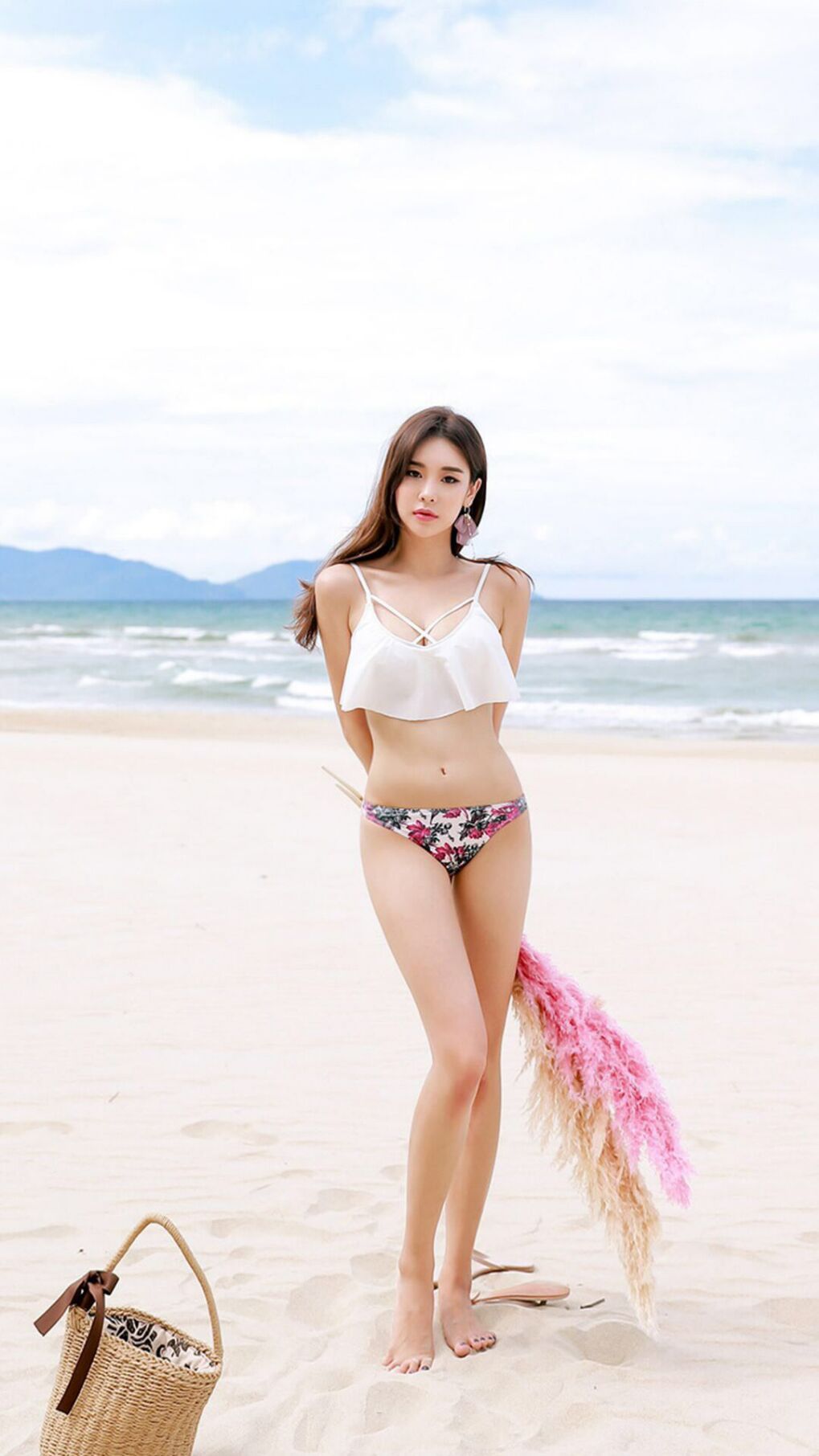体育记者深入前线还原比赛背后未被发现的故事，体育新闻记者