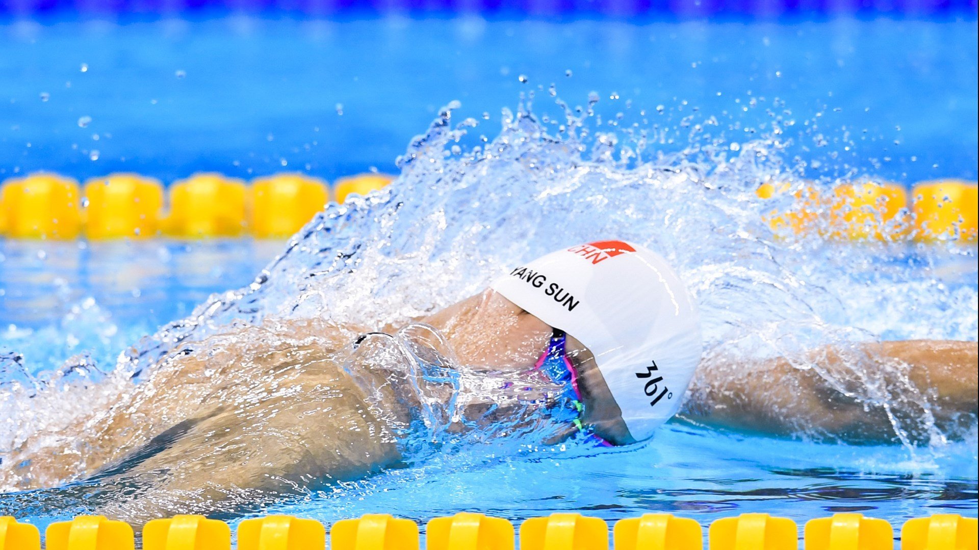 _新兴力量崭露头角：青少年选手的快速崛起_，新兴力量的崛起课件