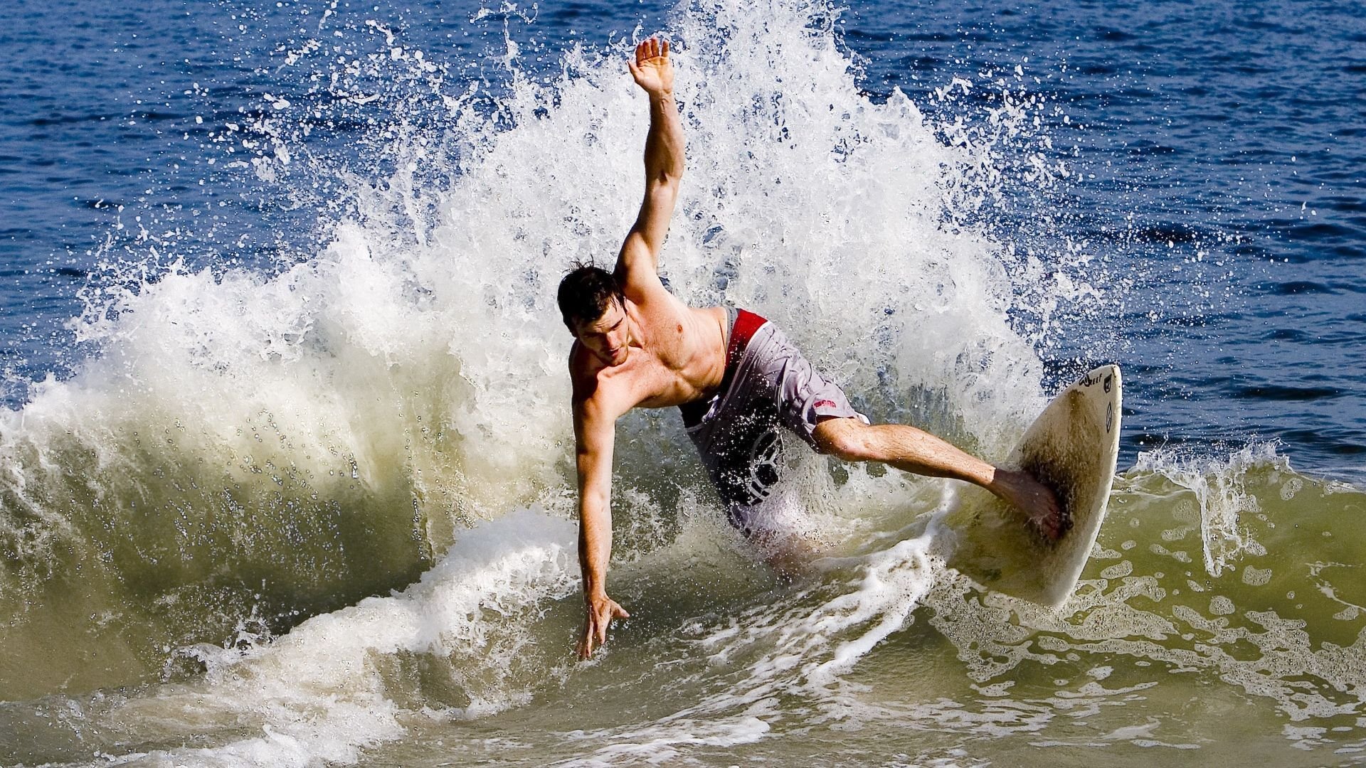 历史之夜：F1的一次经典冲刺，f1历史分站冠军排名